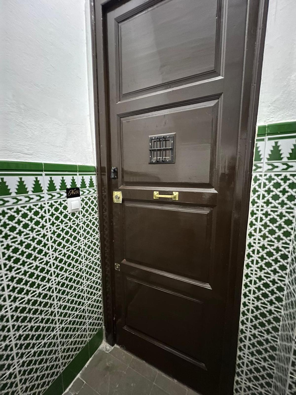 Casa Naty, Espacioso Renovado Apartamento En El Centro De Málaga Eksteriør bilde