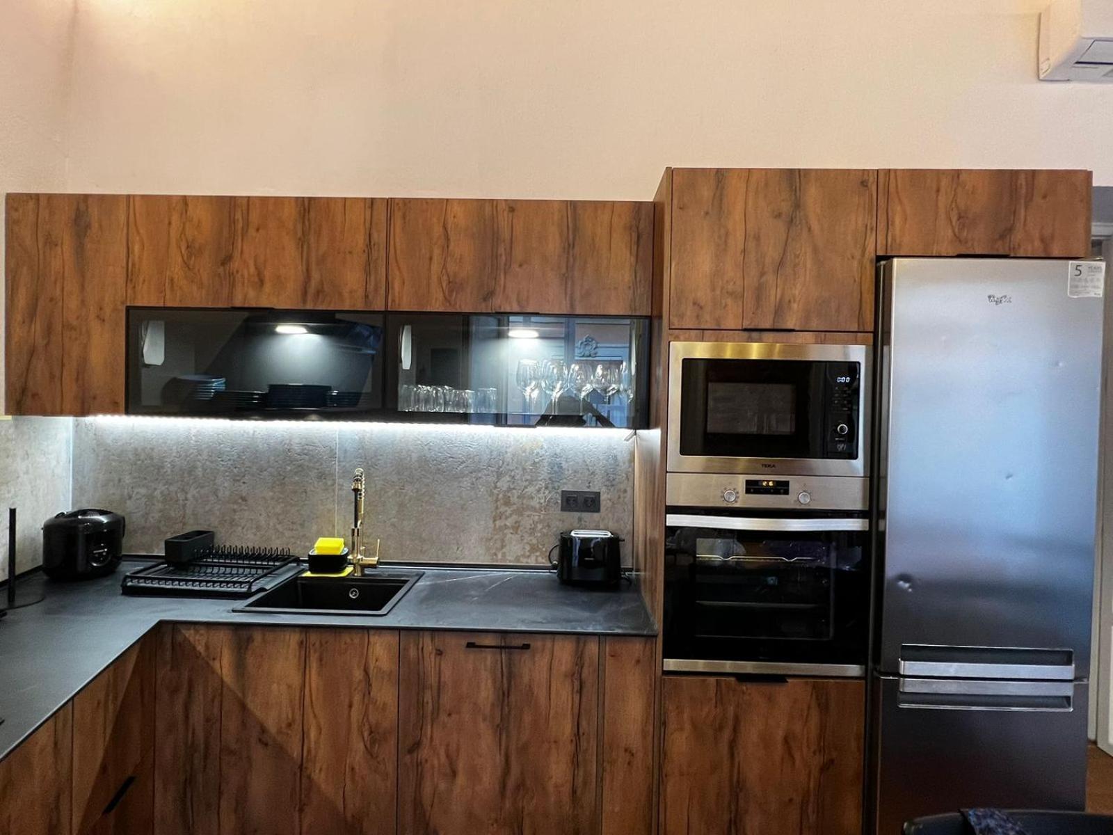 Casa Naty, Espacioso Renovado Apartamento En El Centro De Málaga Eksteriør bilde