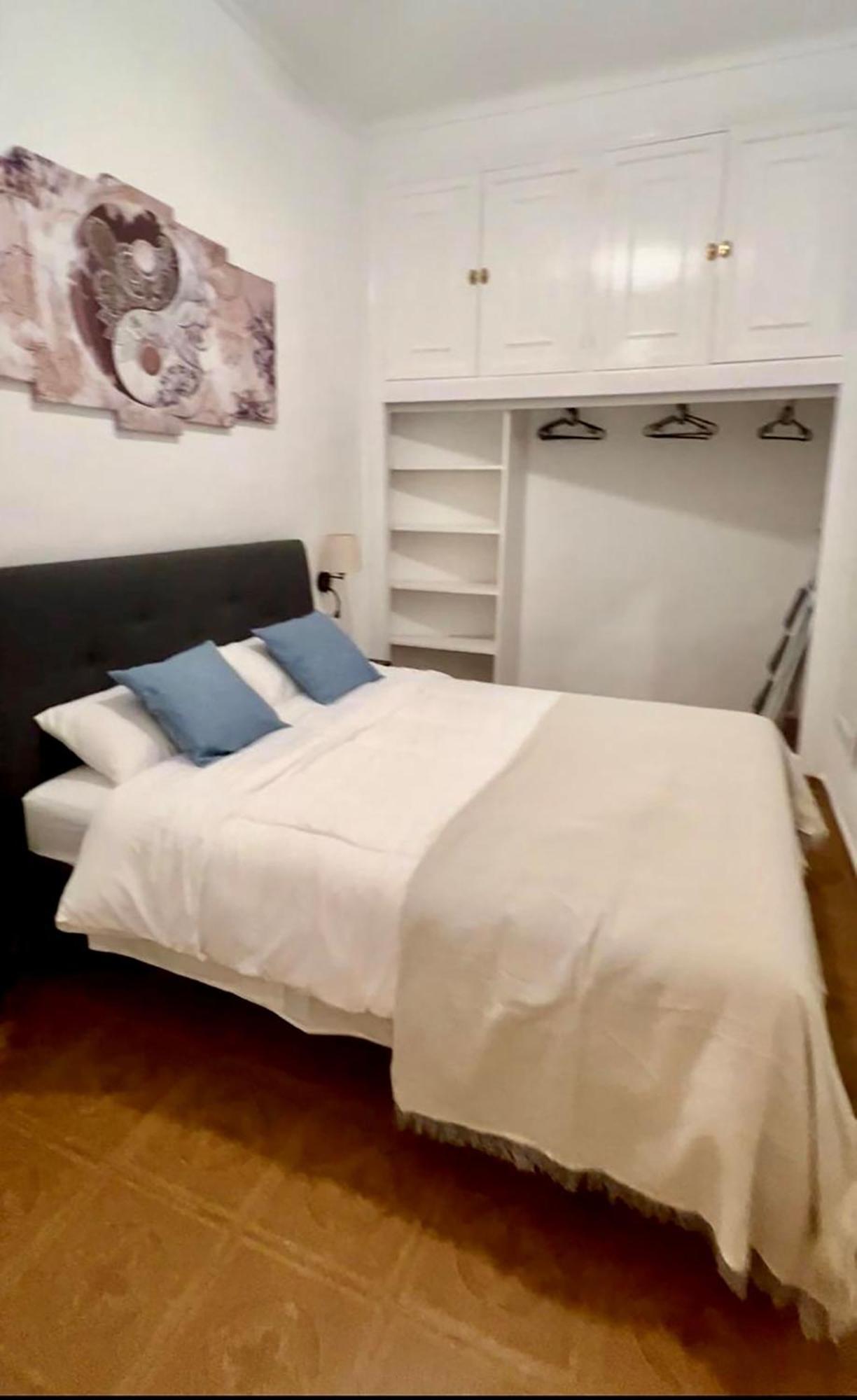 Casa Naty, Espacioso Renovado Apartamento En El Centro De Málaga Eksteriør bilde